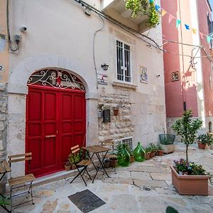 Redmood Guesthouse